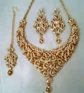 Gold Diamante Bollywood Indian Jewellery set